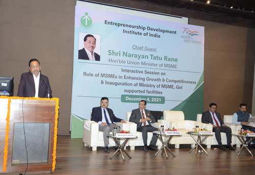 MSME Minister Rane visits EDII, launches GEM report & gives away Gujarat Startup Awards 2021
