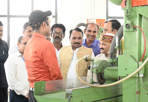 MoS MSME directs officials to finish construction work of technology centre in Chhattisgarh